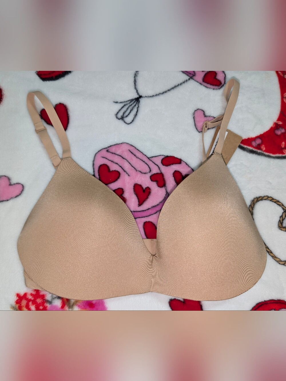 SKIMS Beige Seamless T-Shirt Bra